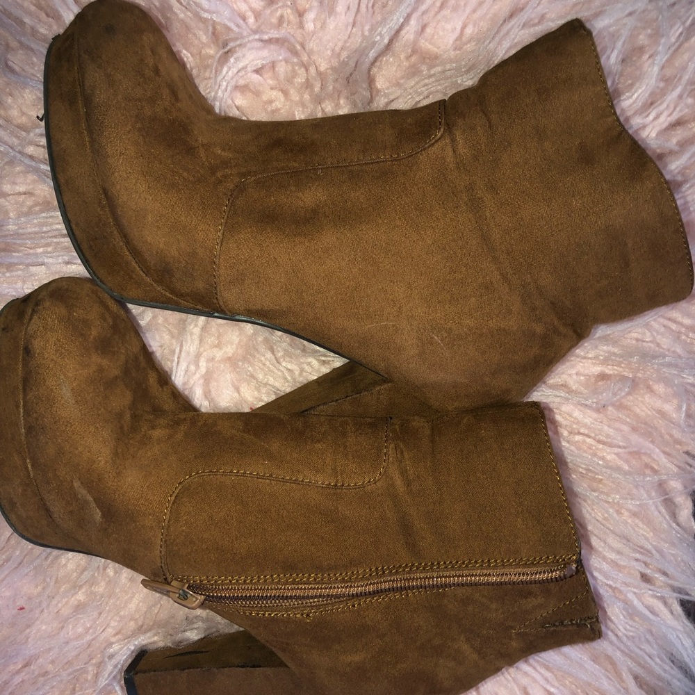 Boot heels